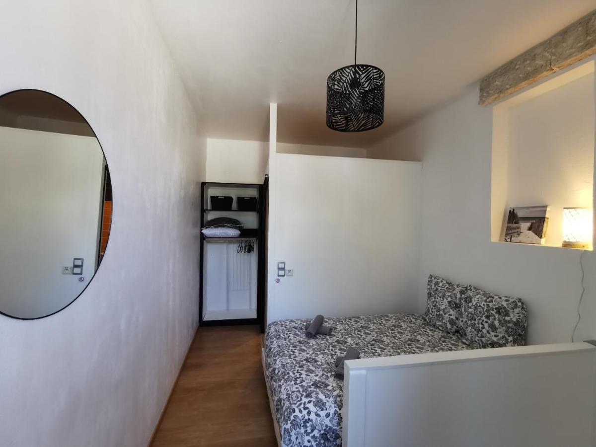 Charmant Appartement Dans Centre Meschers/Gironde Dış mekan fotoğraf